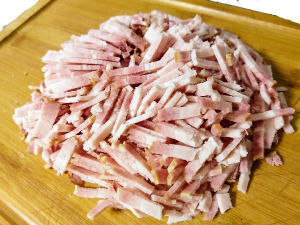 BACON DEFUMADO FATIADO EM TIRAS VENDA P/ KILO BACON DEFUMADO FATIADO EM TIRAS VENDA P/ KILO