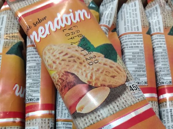Picolé ao Leite - Amendoim Picolé ao Leite - Amendoim