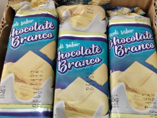 Picolé ao leite - Chocolate Branco Picolé ao leite - Chocolate Branco
