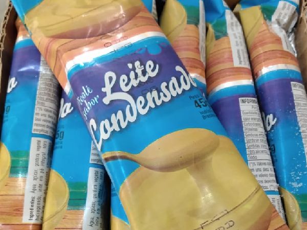 Picolé ao Leite - Leite Condensado Picolé ao Leite - Leite Condensado